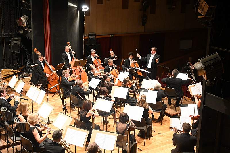 Światowe prawykonanie koncertu wiolonczelowego "Pictures for Cello & Symphony Orchestra"